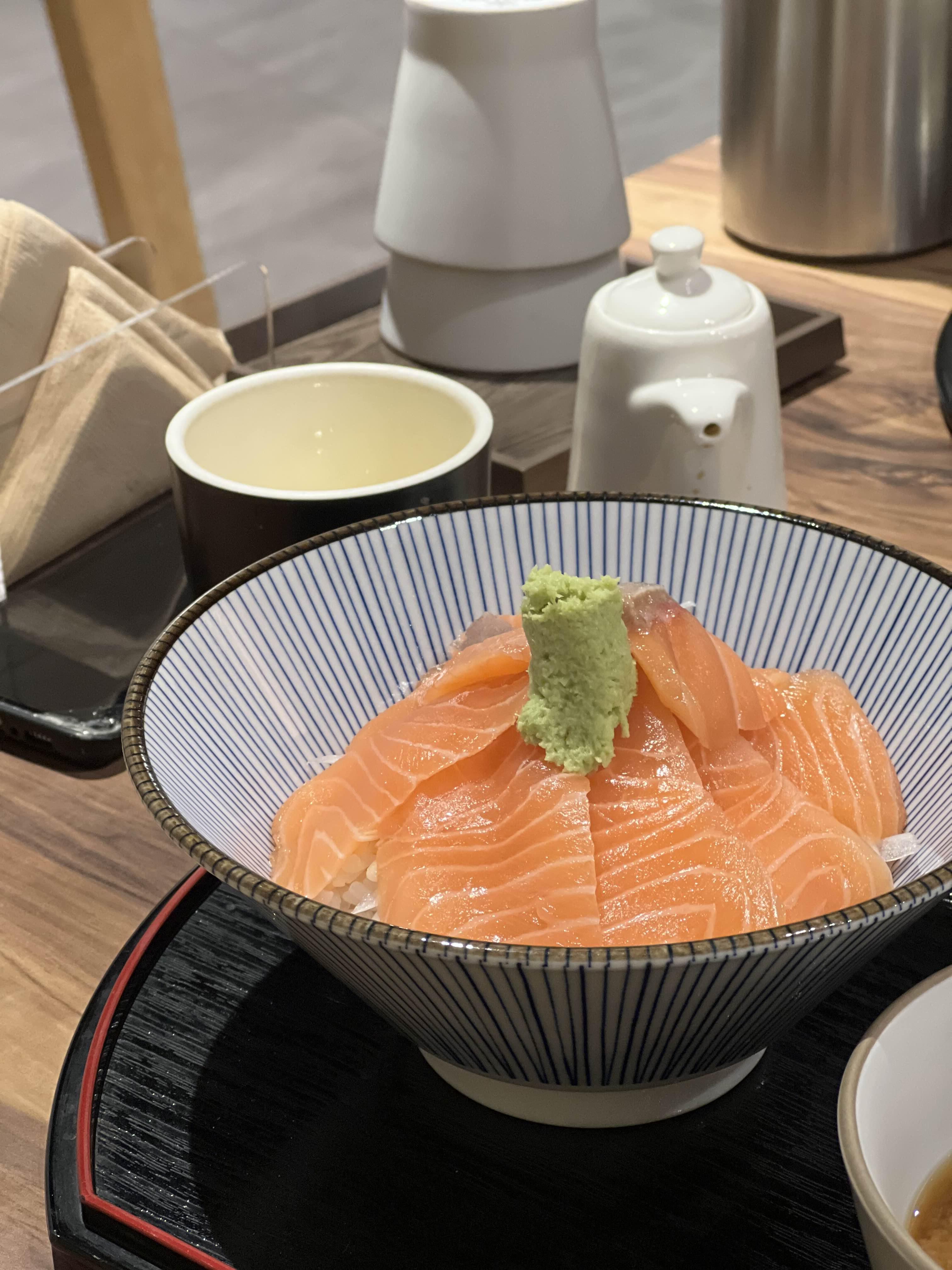 용산 사케동 맛있는 식당 스시산블루