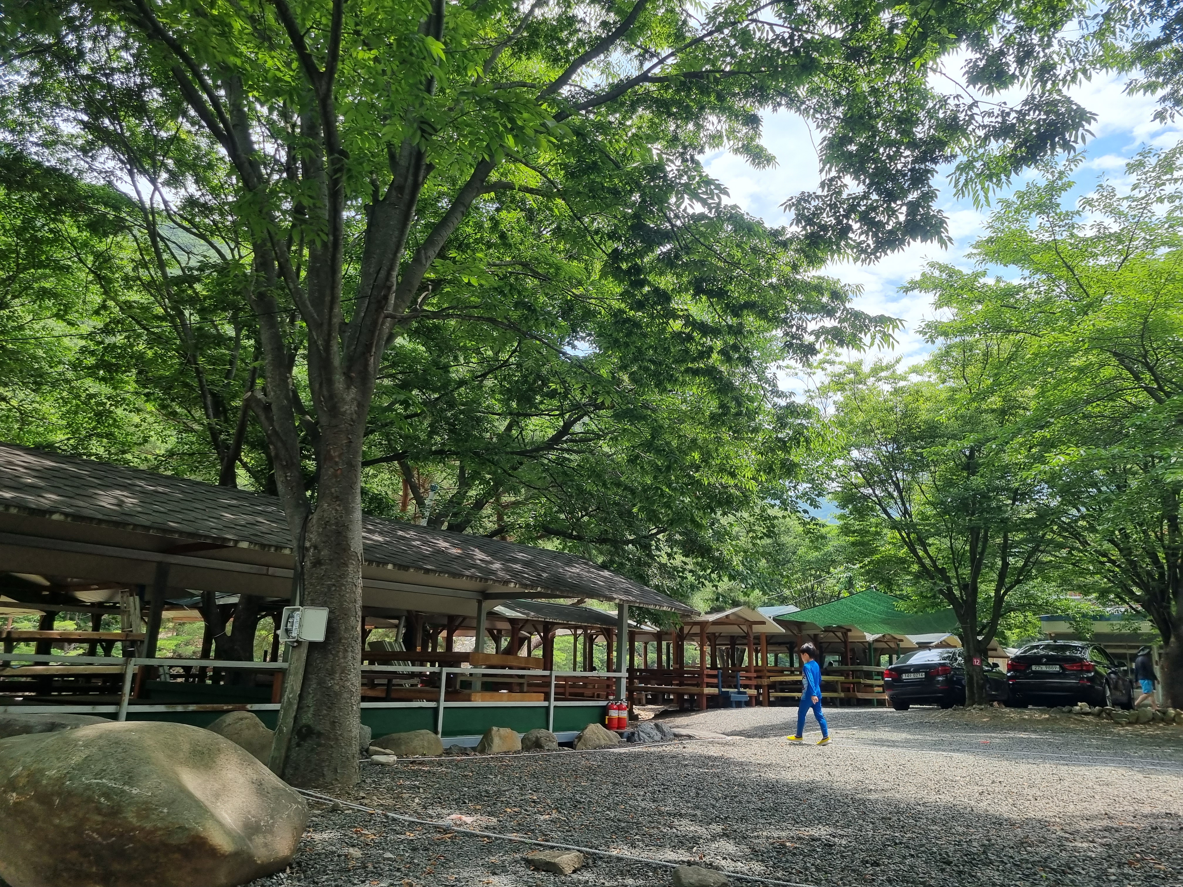 둥지펜션캠핑장