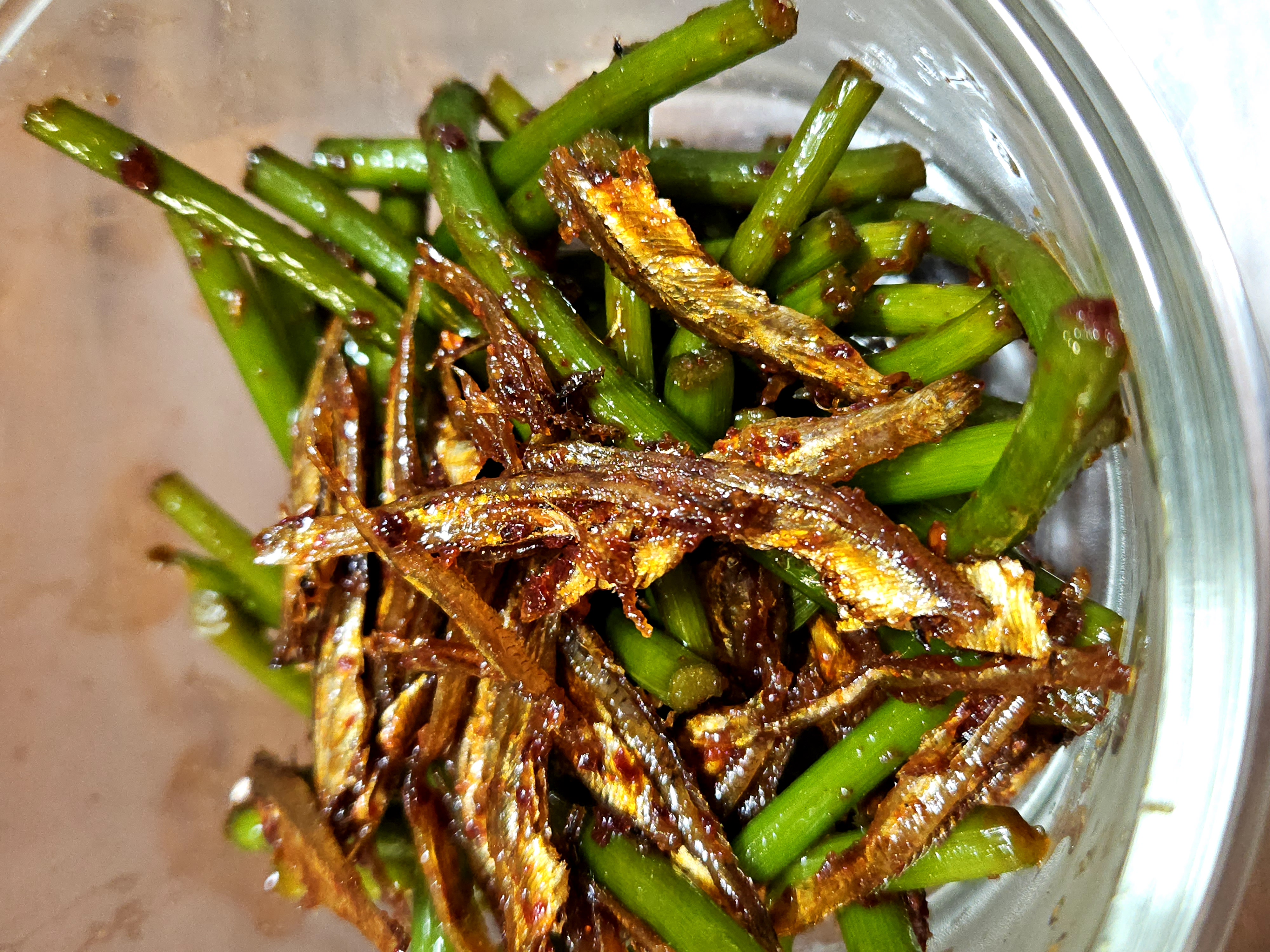 마늘쫑멸치볶음