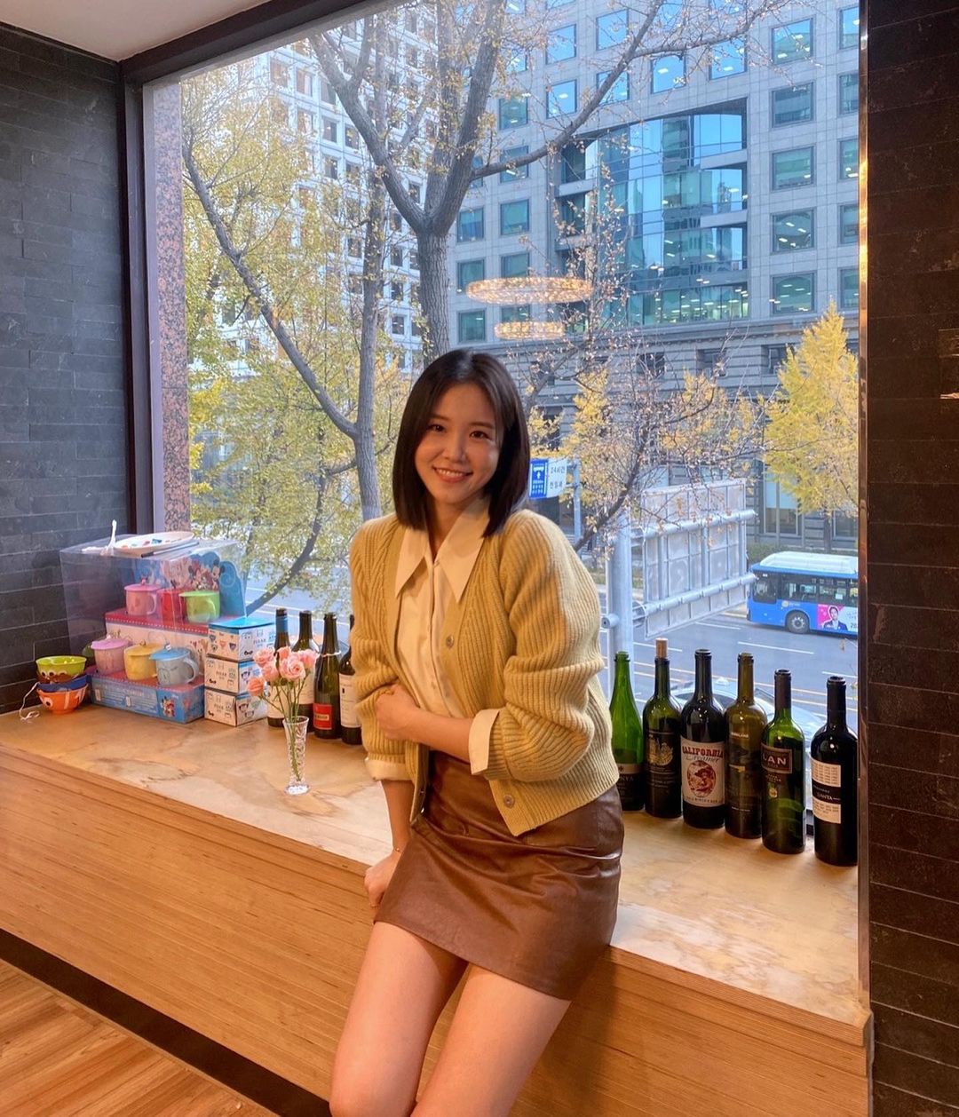 미니스커트도 잘 어울리는 장예원