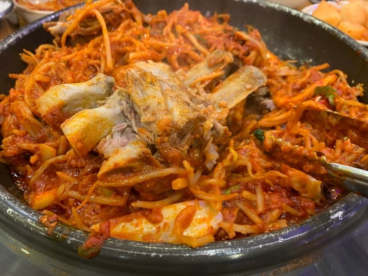 중랑구 뼈다귀해장국