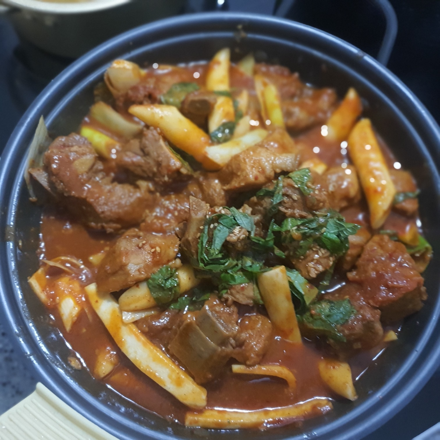 다시한번 볶아주고 맛있게 먹으면됩니다.