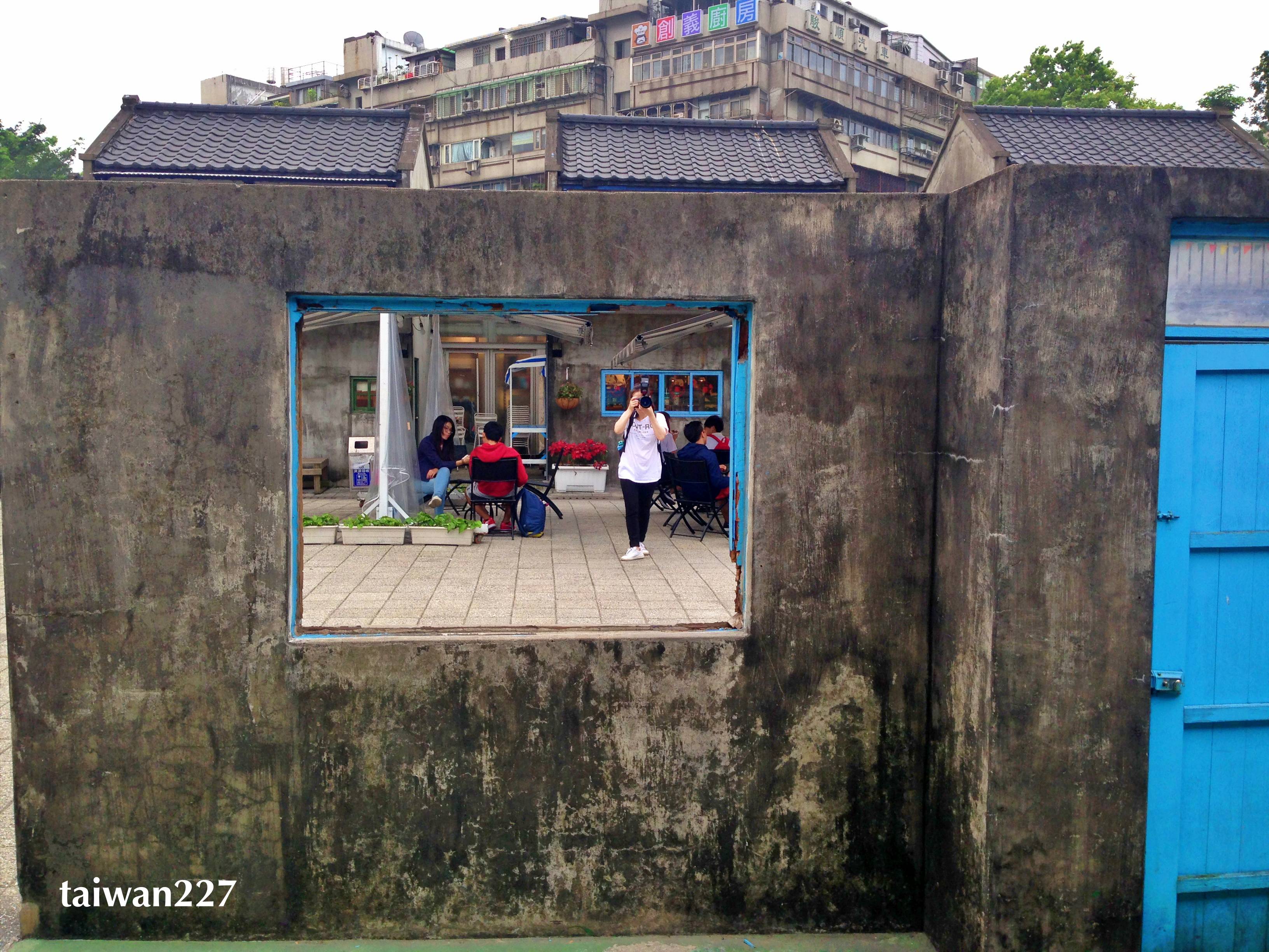 쓰쓰난춘(四四南村)레트로갬성