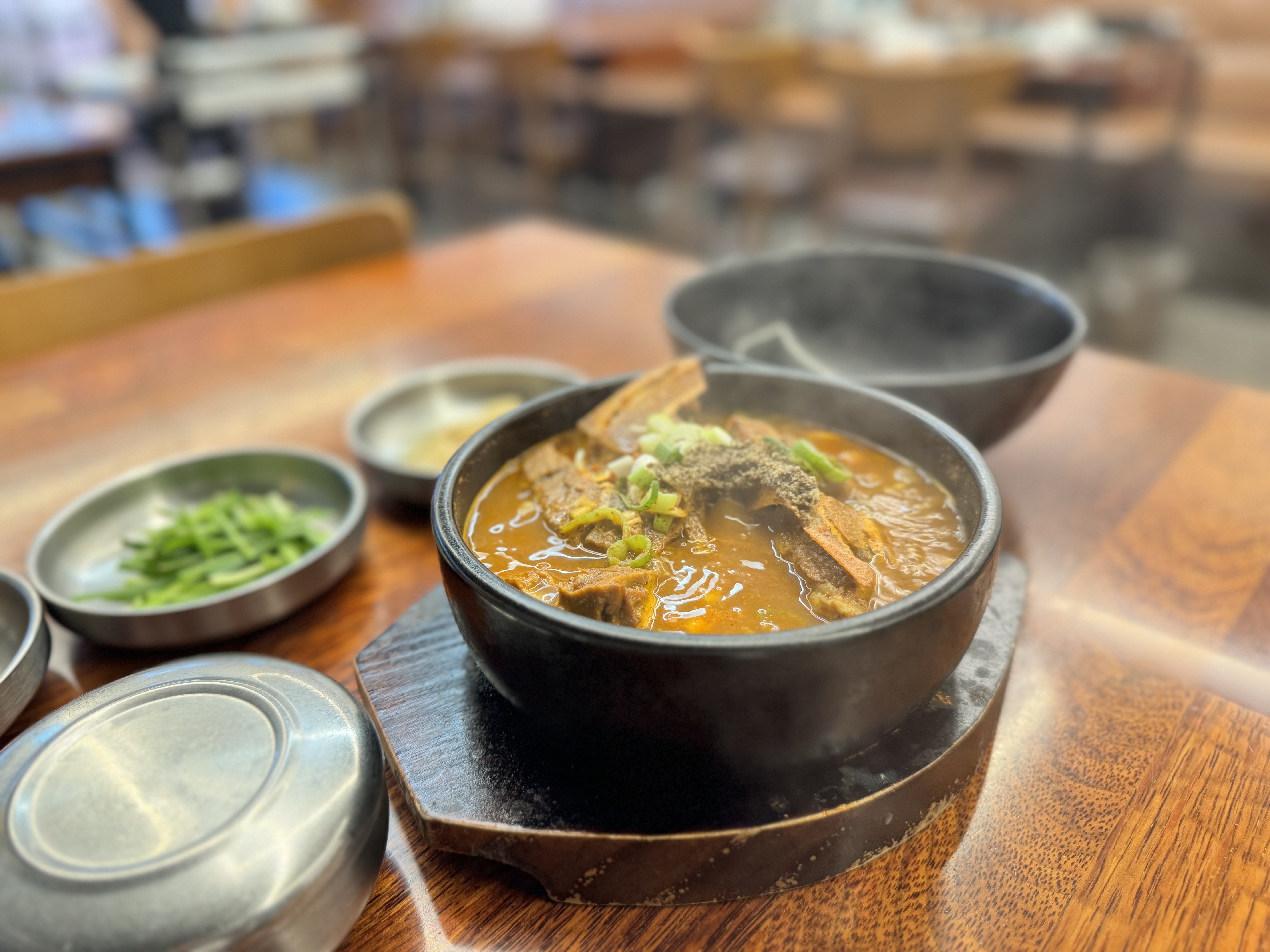 서울 교대역 맛집 담미온 뼈해장국