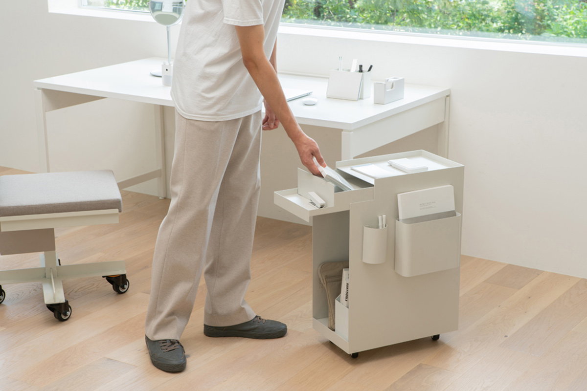 레어로우 디자인브랜드의 수납장 캐비닛 쉘빙