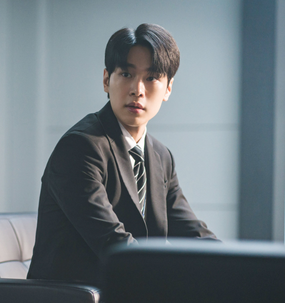 법쩐 등장인물
