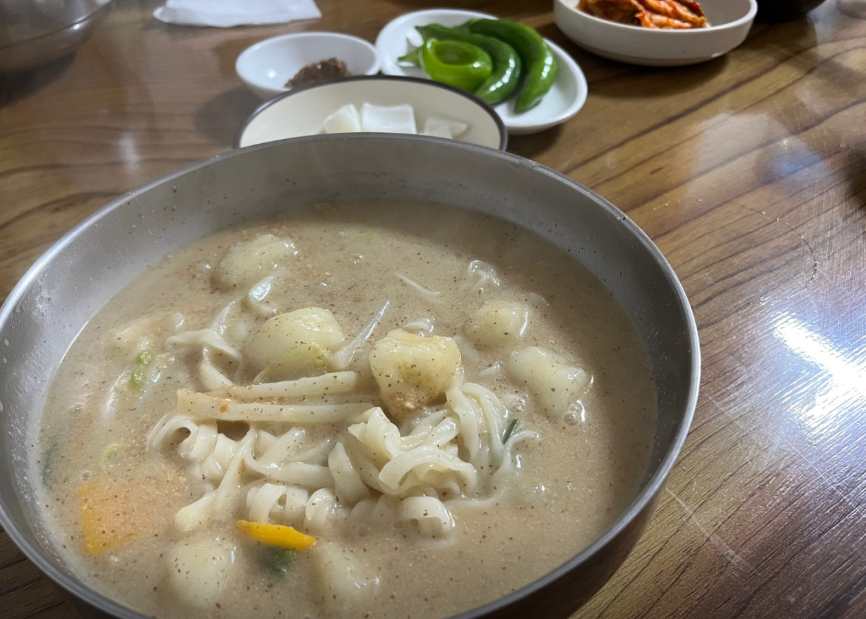 감자바우 옹심이