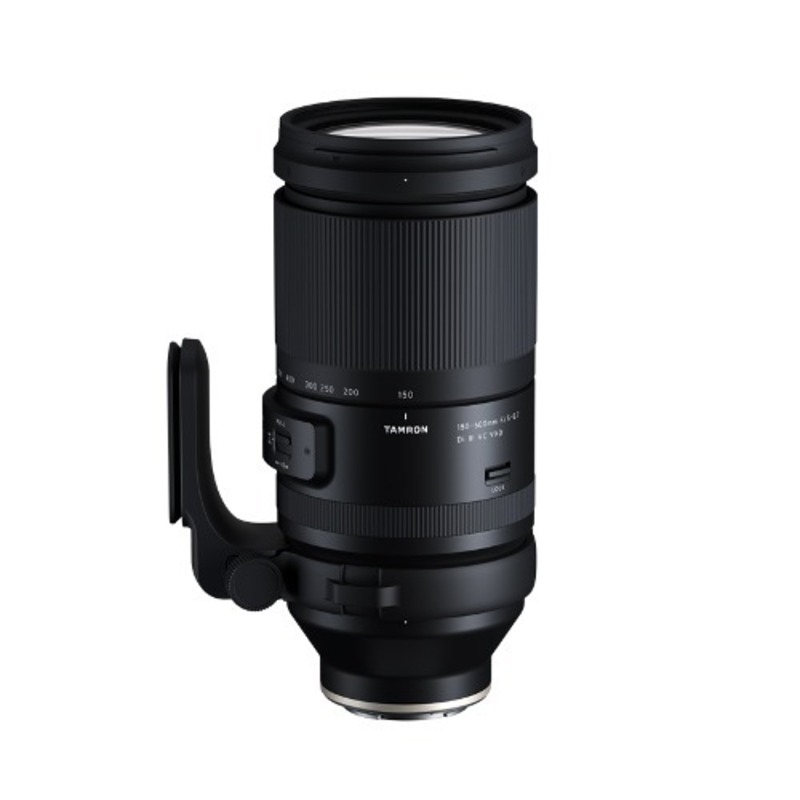 Tamron 150-500mm F/5-6.7 Di III VC VXD 렌즈 제품 사진