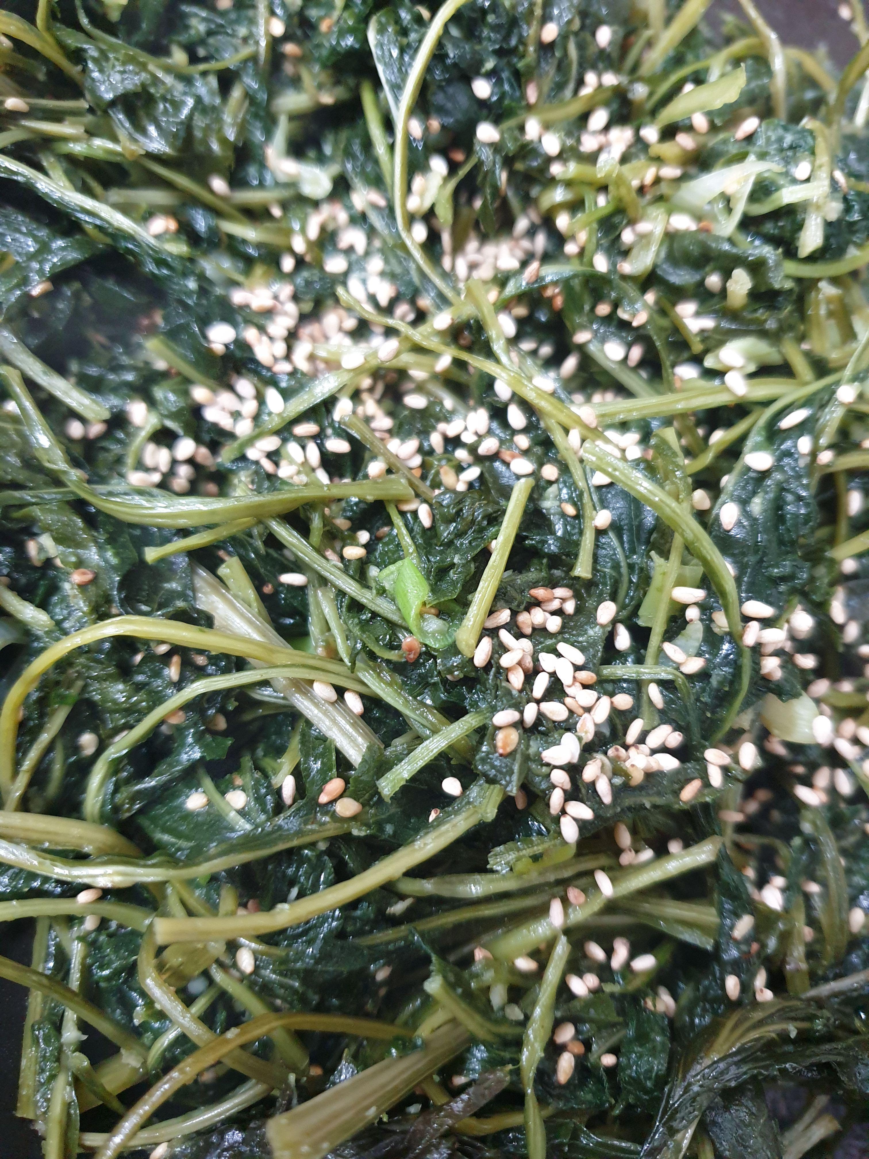 마른 취나물 볶음