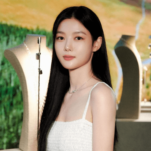 김유정 재계약