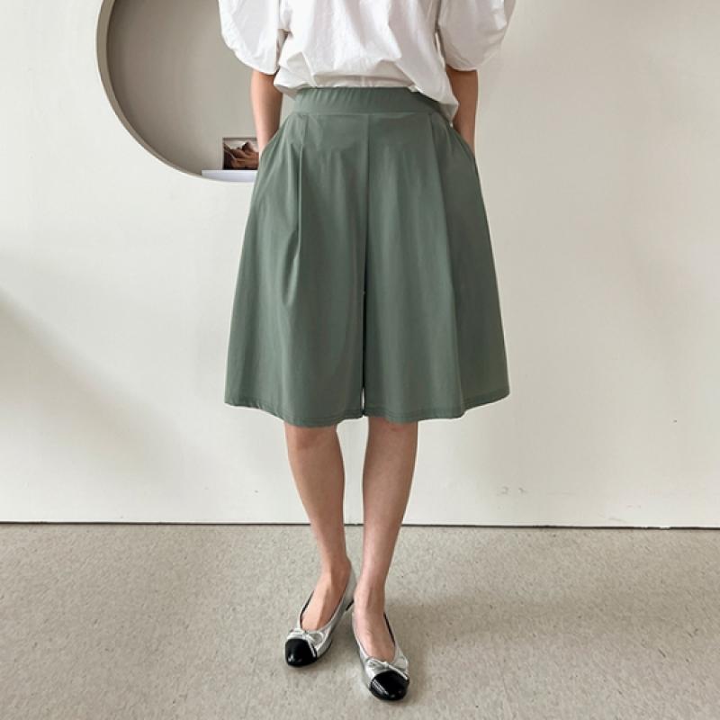 어반프랑 바라 핀턱 6부 와이드 치마 반바지