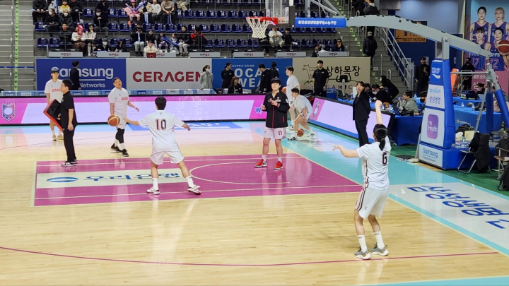 3점슛 연습 중인 백넘버 6번 BNK썸 이소희