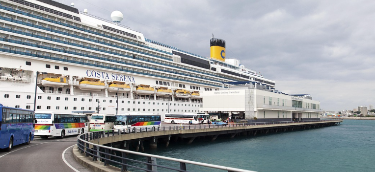 오키나와 유람선 사진