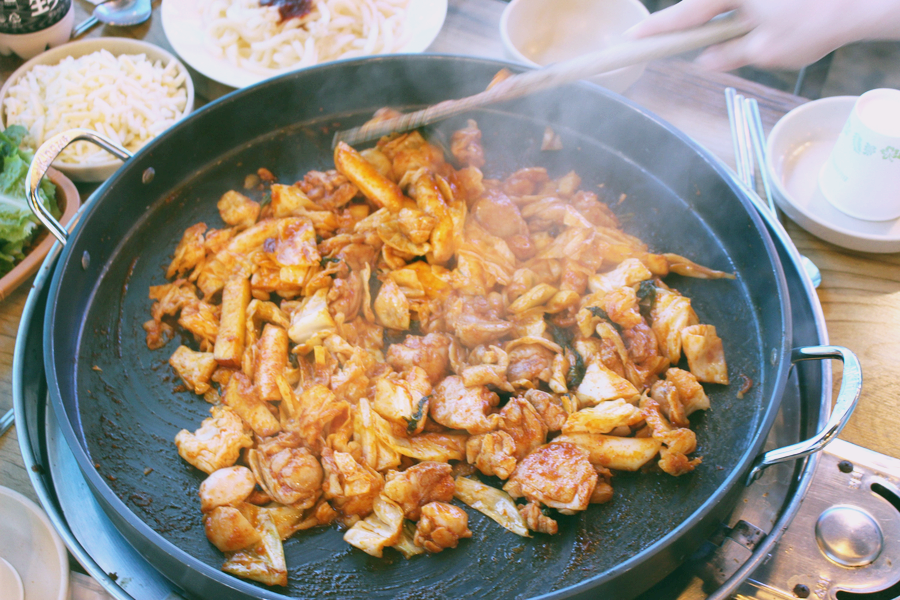 Gapyeong local food, Korean spicy chicken