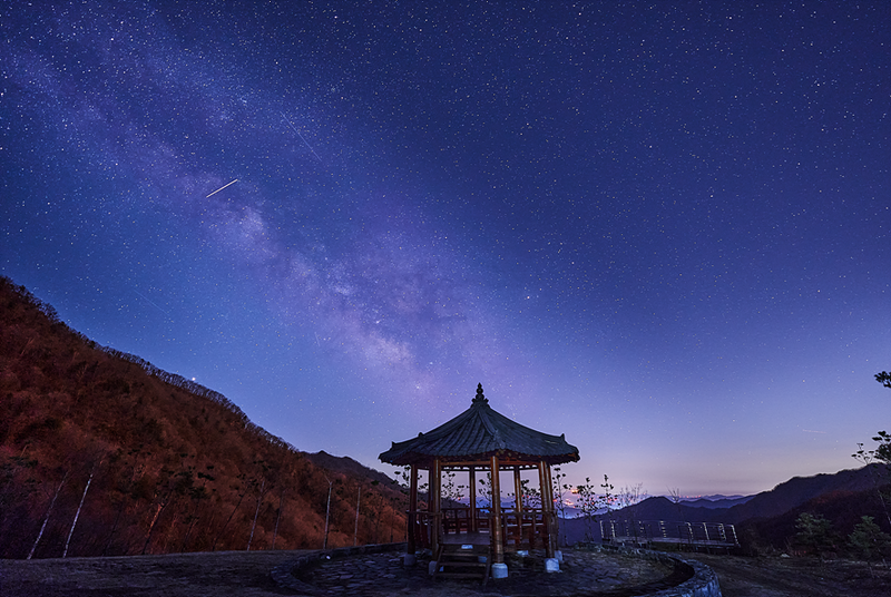 경기도 가평 화악터널 쌈지공원의 풍경