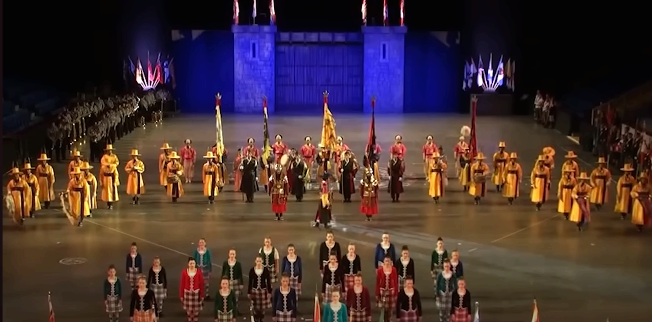 BTS도 샘플링한 ‘대취타’! 한국 취타대가 해외에서 인기 폭발하는 이유