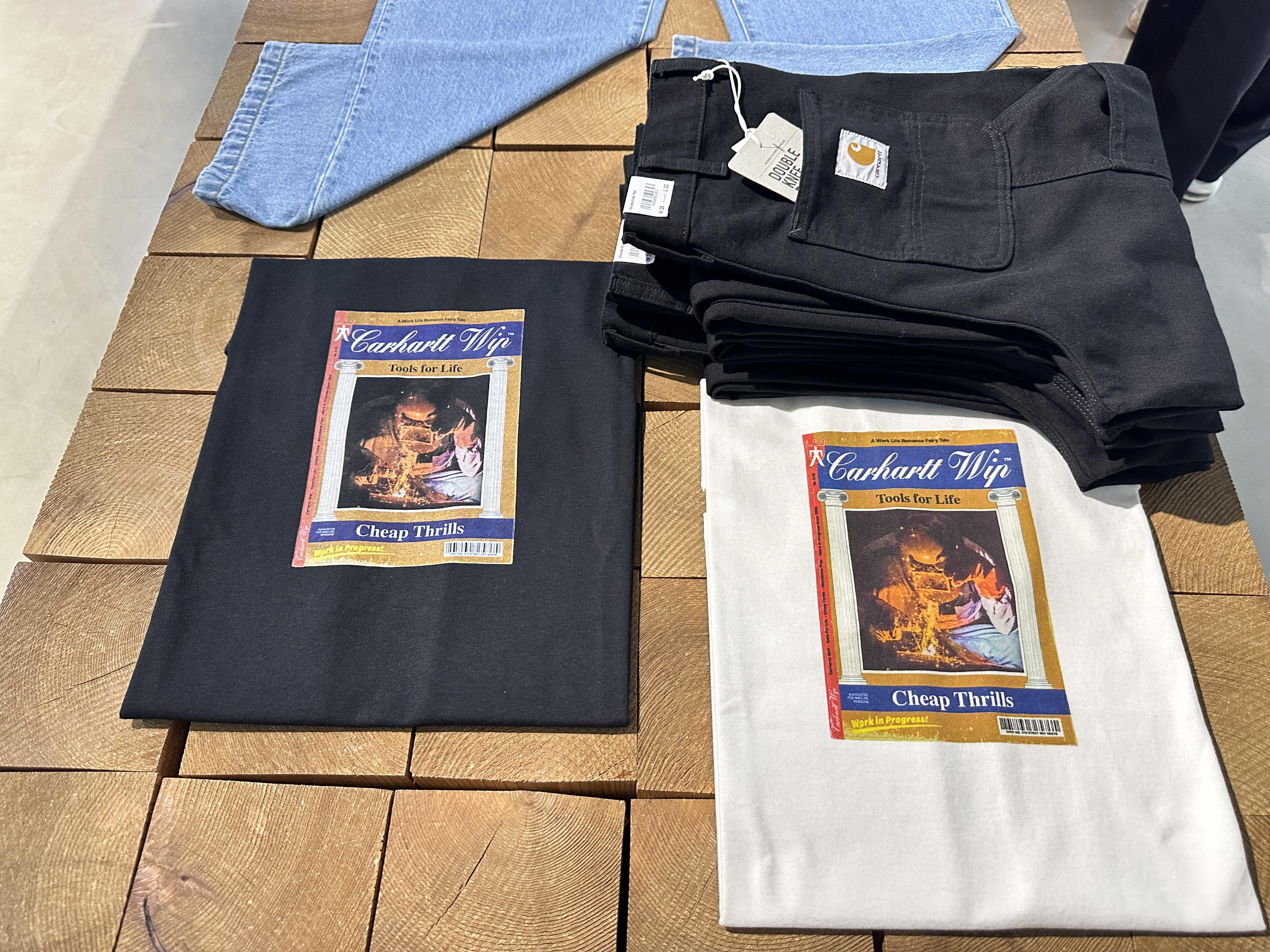 칼하트 WIP 티셔츠와 바지