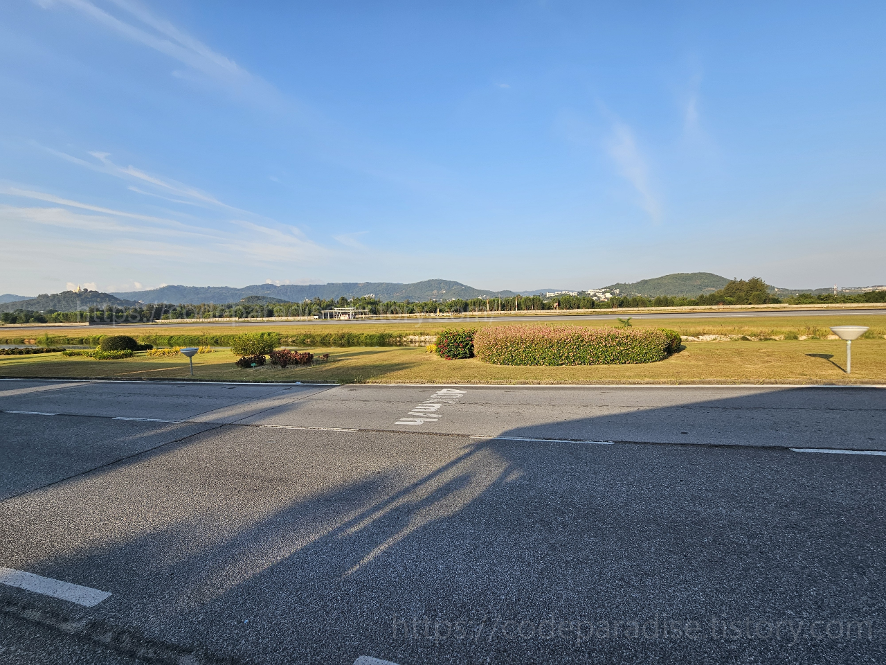 ์ฌ๋ฌด์ด ๊ณตํญ ์ฌ์ง