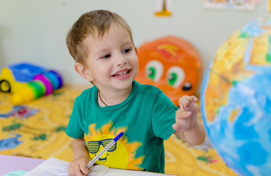 봄철 가족 세계 여행지 추천: 키즈존, 체험학습, 자연