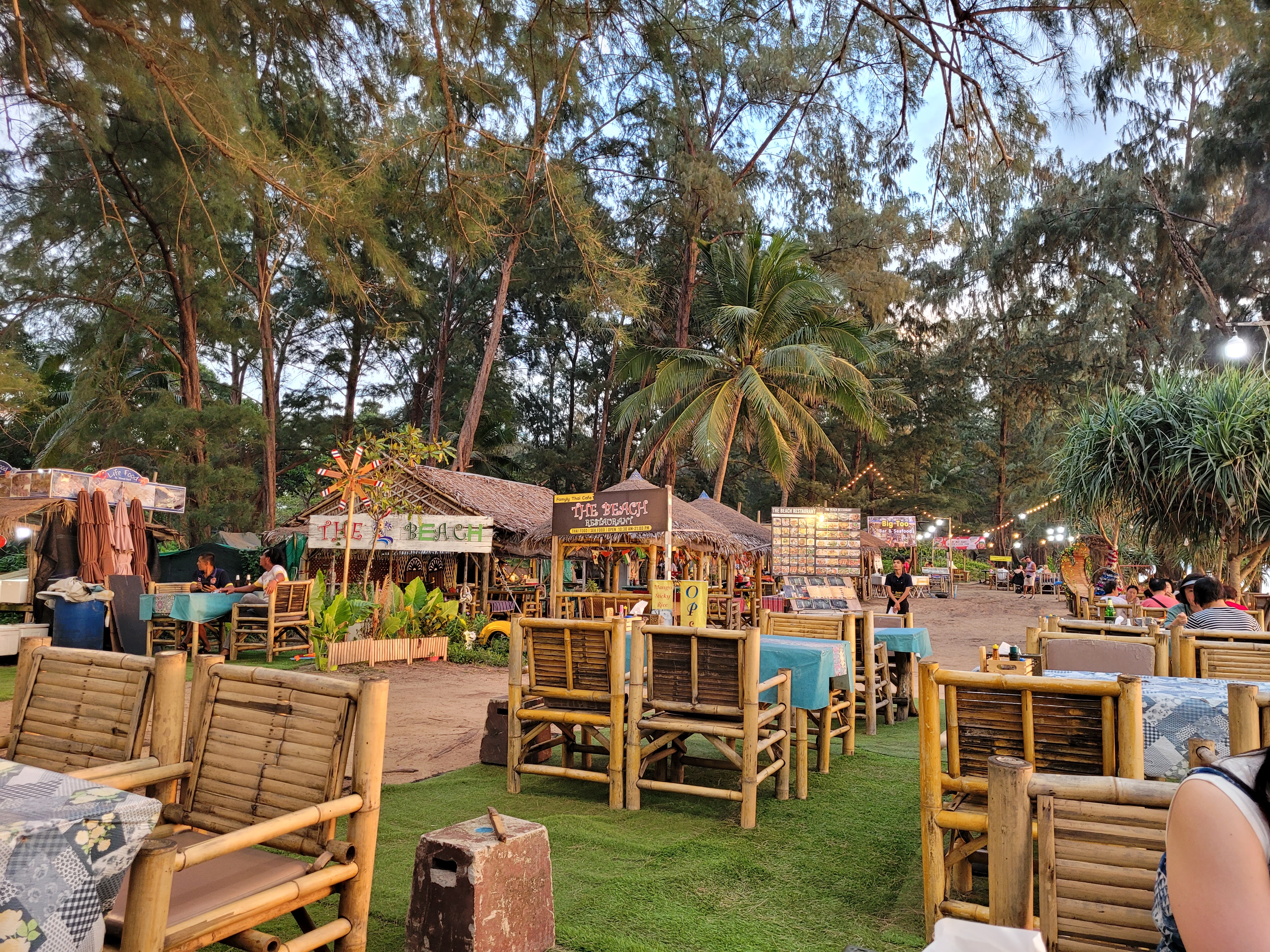 완석 비치 레스토랑 외관