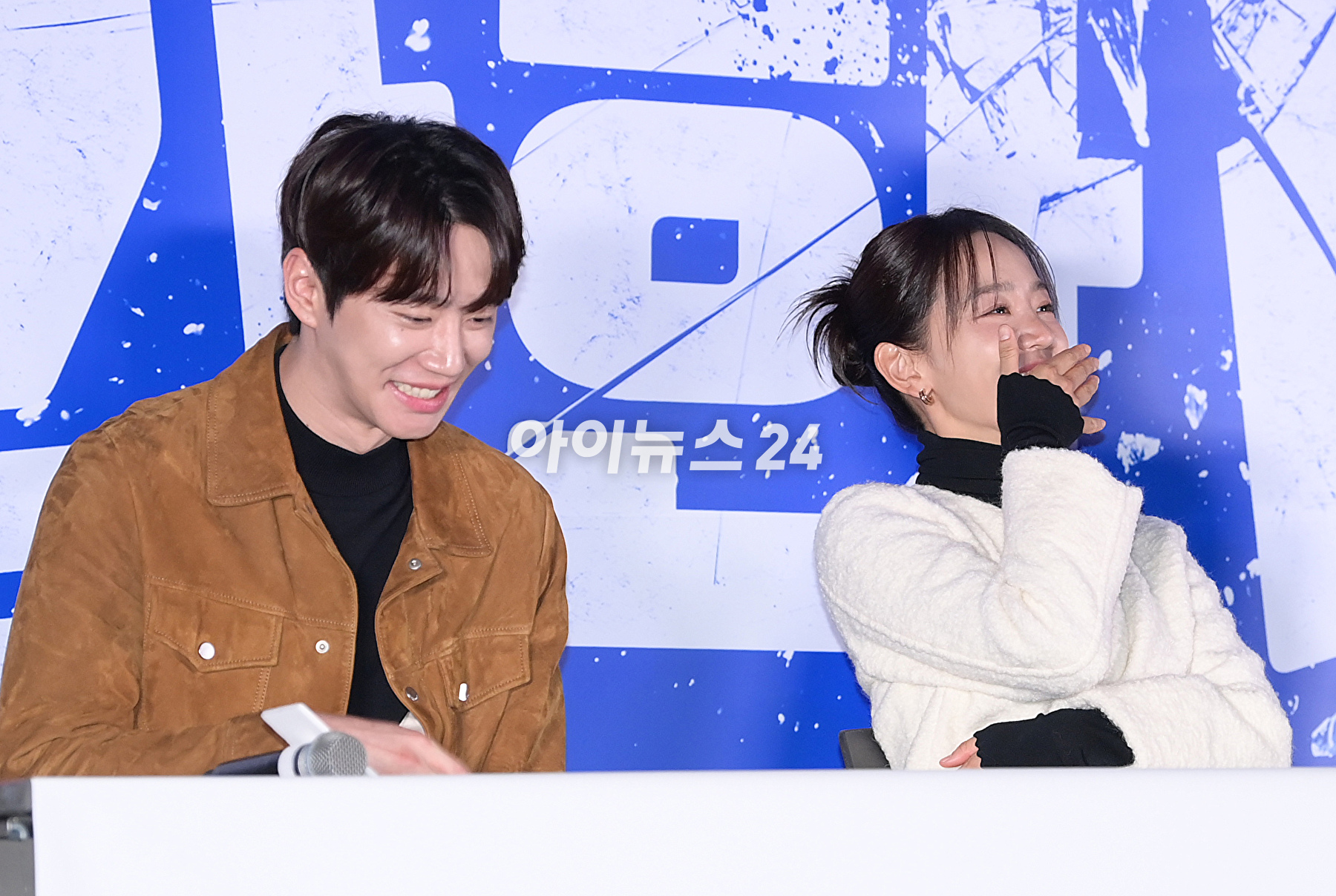 배우 신혜선이 18일 오후 서울 용산구 한강로동 CGV 용산아이파크몰에서 열린 영화 '용감한 시민'(감독 박진표) 언론시사회에 참석하고 있다. [사진=정소희 기자]