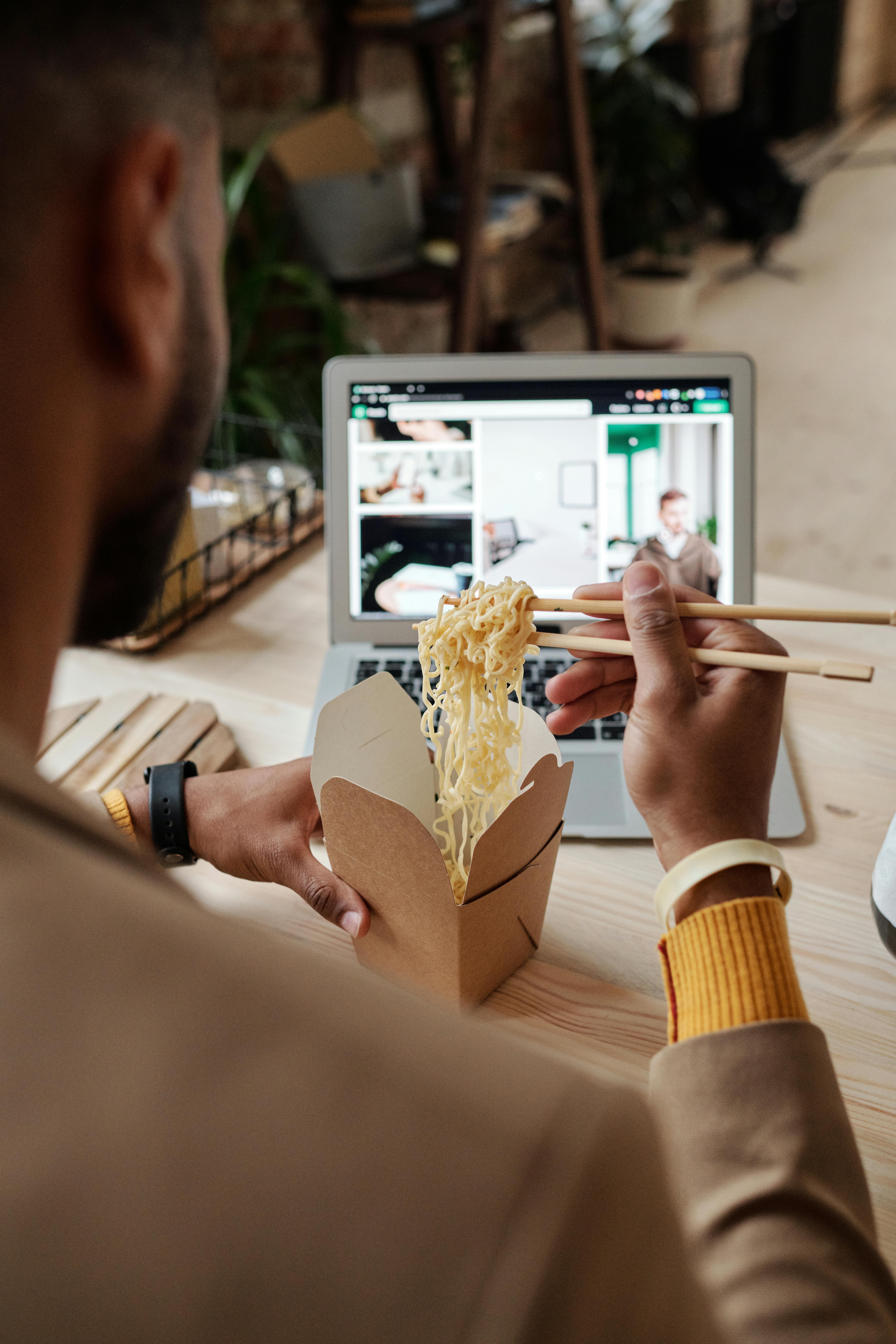 청년 구직활동 지원금