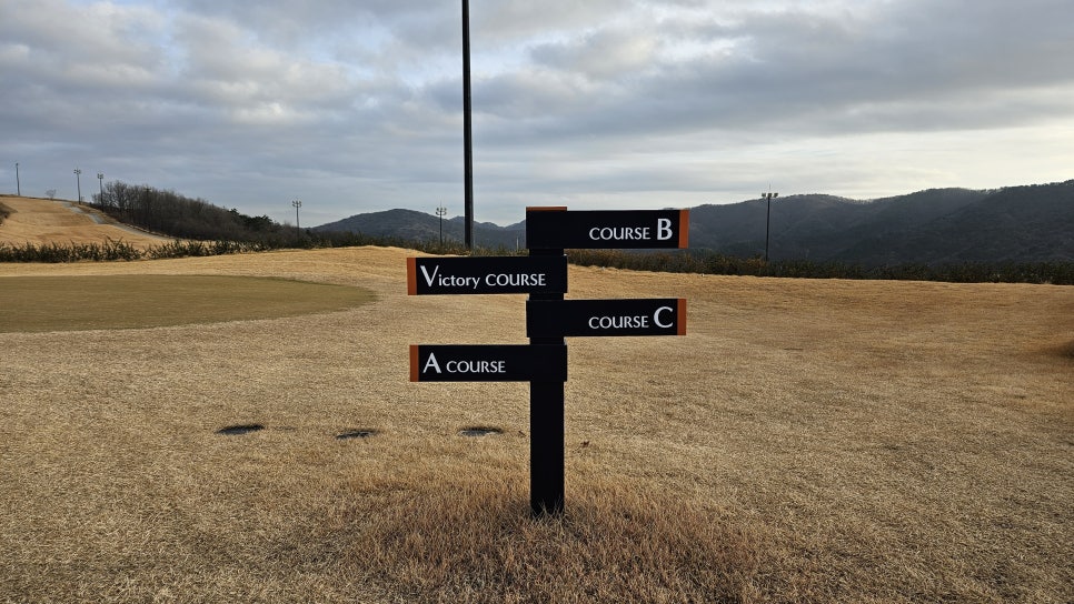 골프장 경험담 경주 루나엑스cc 6홀 단위 코스, 노캐디 + 자동 카트, 자연 경관,