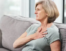 갈비뼈 금간 증상 20