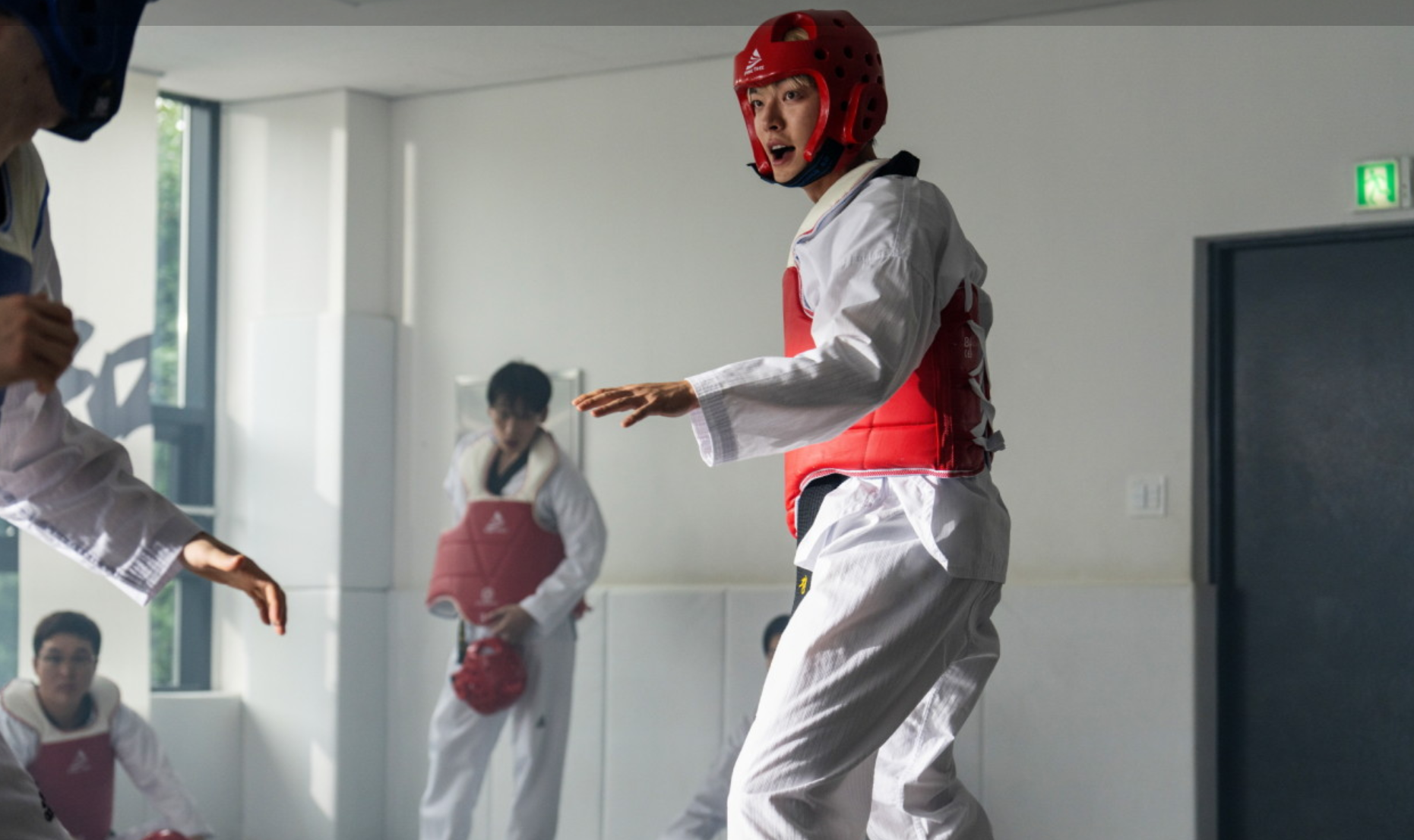 넷플릭스 추석영화 추천 무도실무관