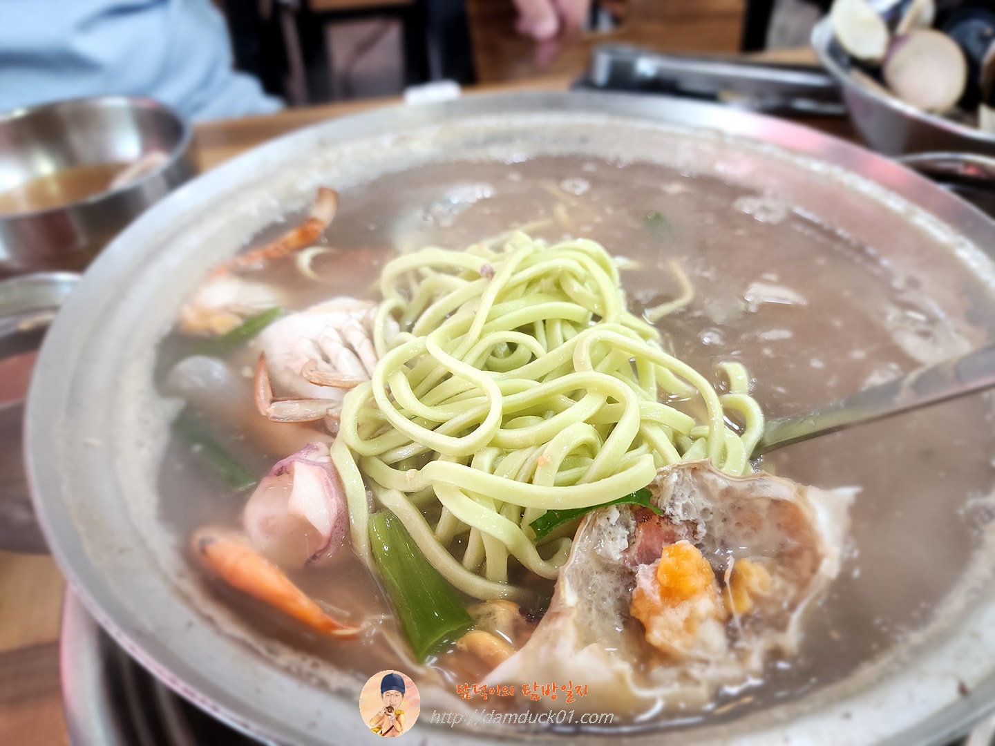 해물칼국수