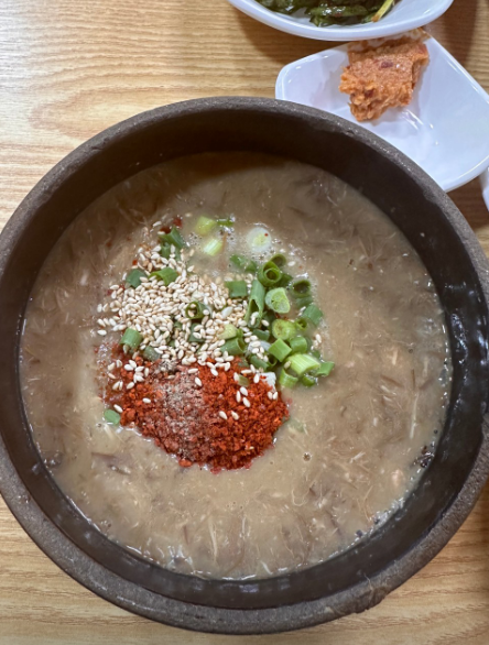 우진해장국 대표 음식 고사리육개장