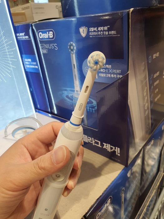 오랄비-전동칫솔-칫솔모