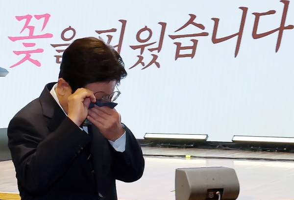 이 대통령 스승의날 메시지 분석과 교원단체 보이콧 사태의 본질: 교육 현장의 갈등과 과제