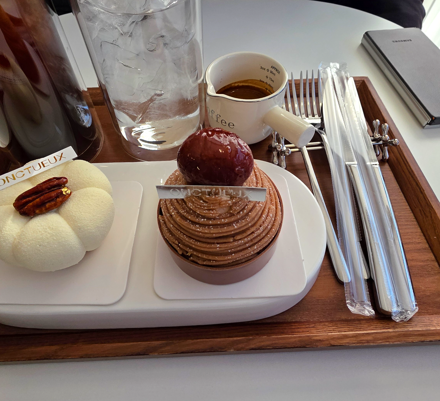 잠실실내디저트카페옹뜌