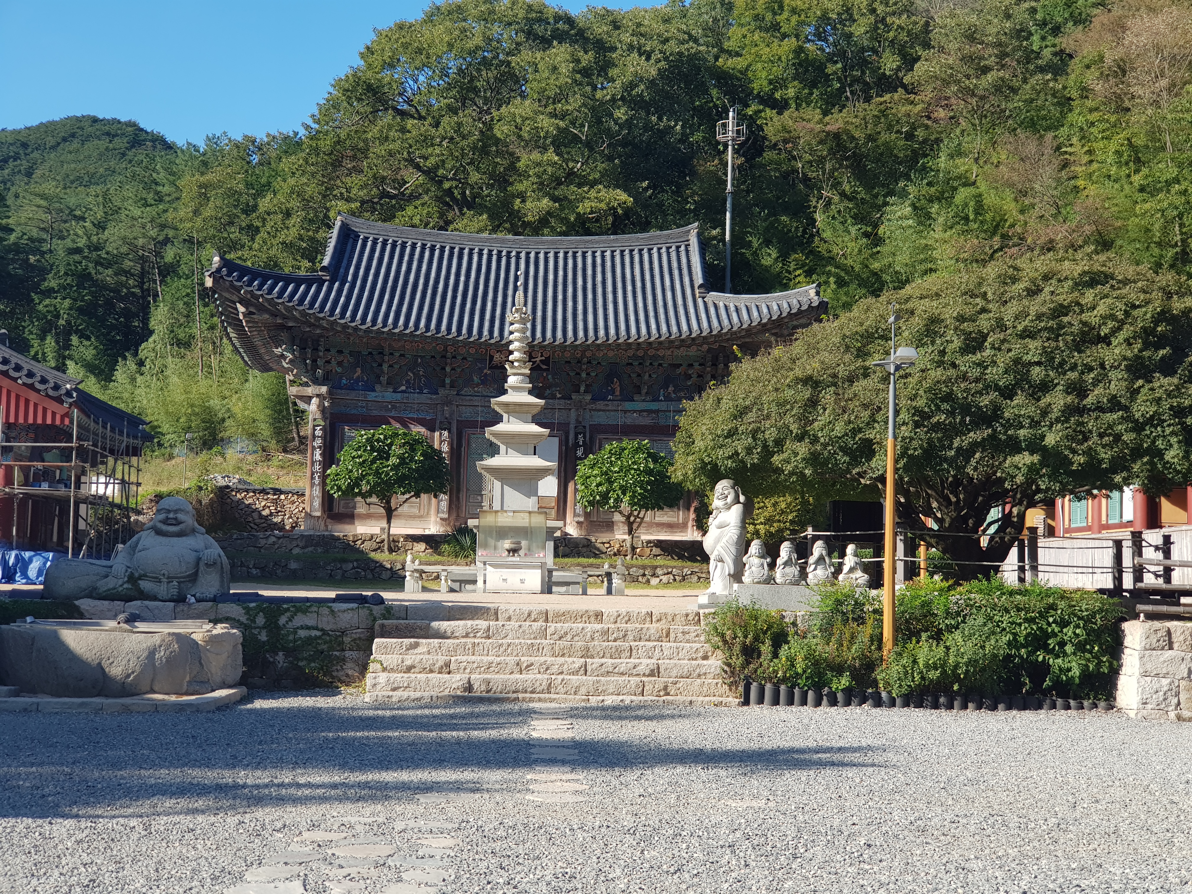 3층석탑-대웅전