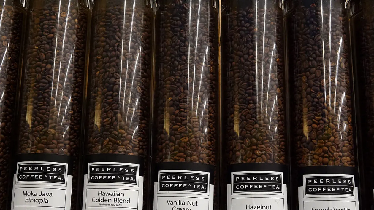 🇺🇸 트럼프, 커피·바나나·쇠고기 관세 인하…“식료품 물가 잡기 총력전”