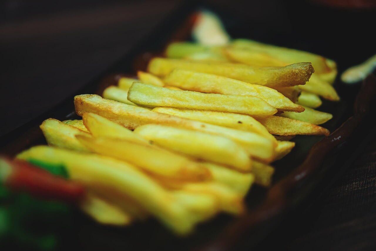 감자를 요리할 때 기름 선택이 중요한 이유