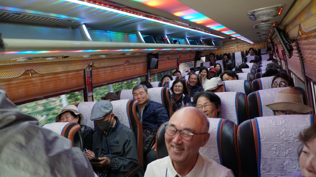 img.jpg?credential=yqXZFxpELC7KVnFOS48yl