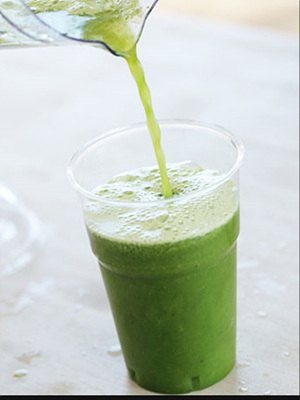 시금치 녹즙 사진