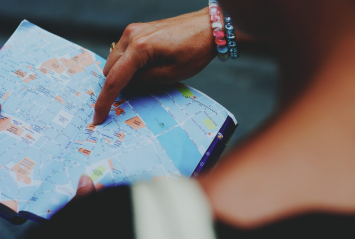 실시간 AR 관광 가이드