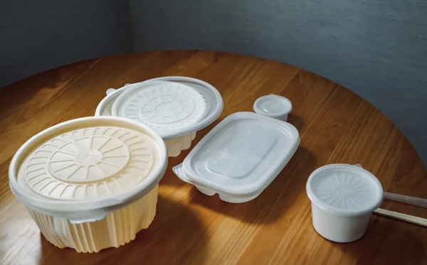 배달음식의 일회용 용기