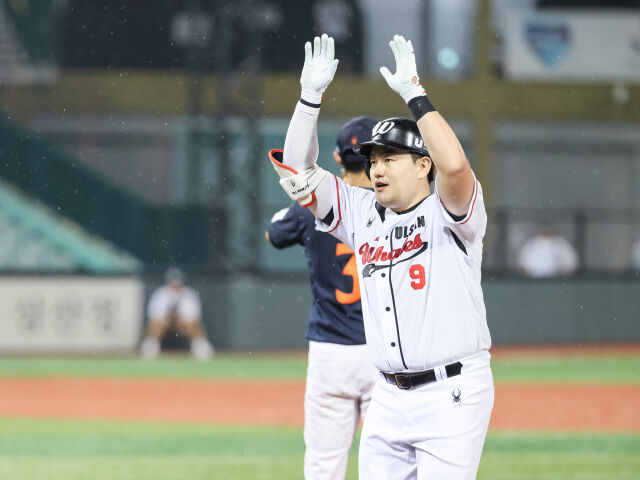 μ΅μ§λ§ KBO 첫 νλ°, 15κ²½κΈ° λ§μ ν°μ§ λ°λ·ν¬μ νμ½ μ 리 μ°Έκ³ μ΄λ―Έμ§ 2