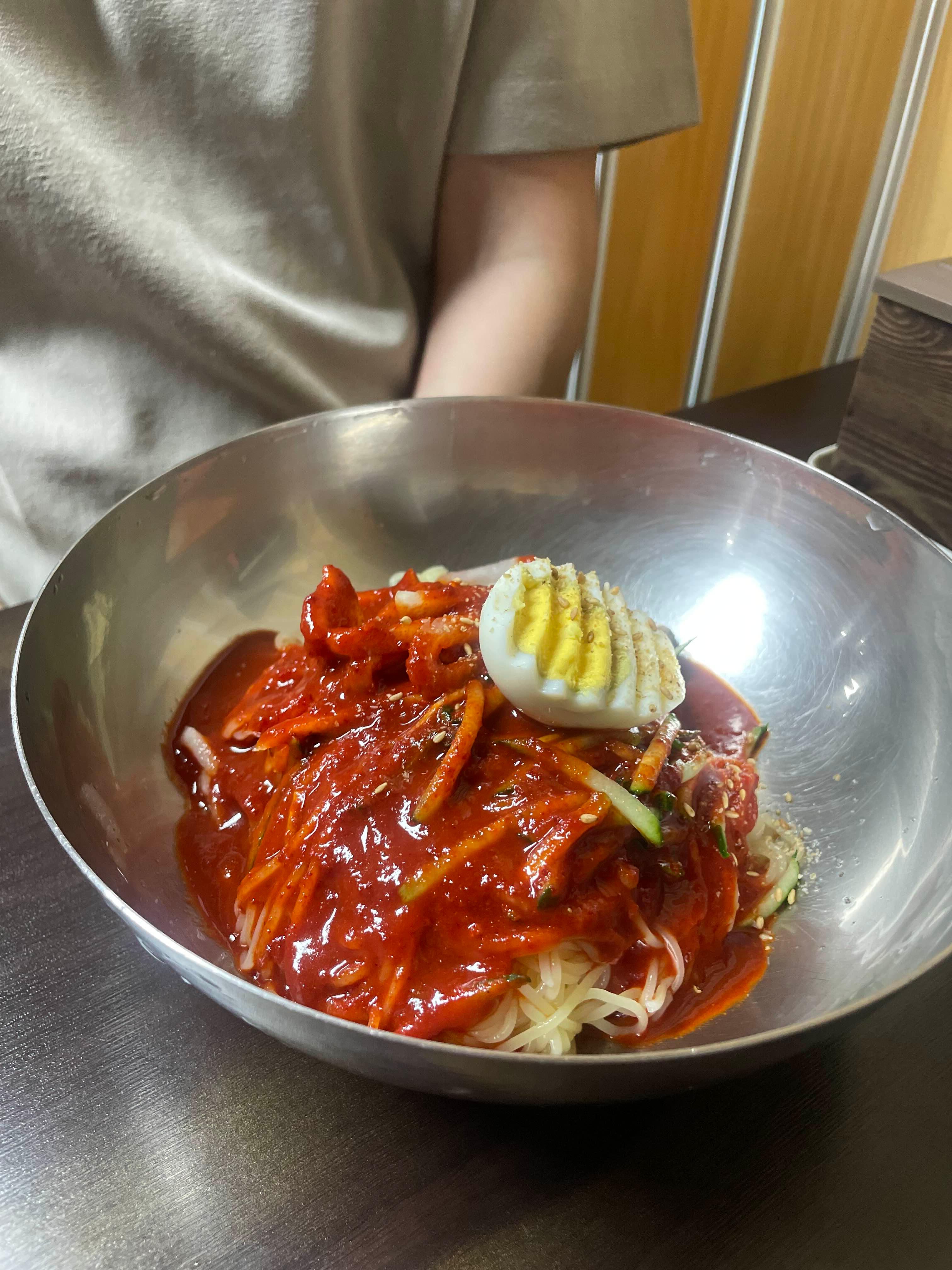 숲실밀면