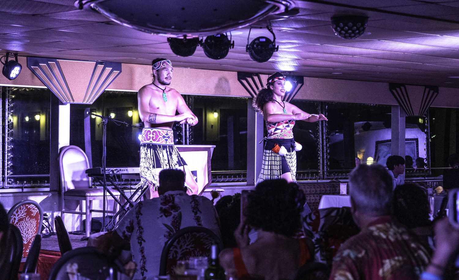 하와이 스타오브 호놀룰루 디너 크루즈