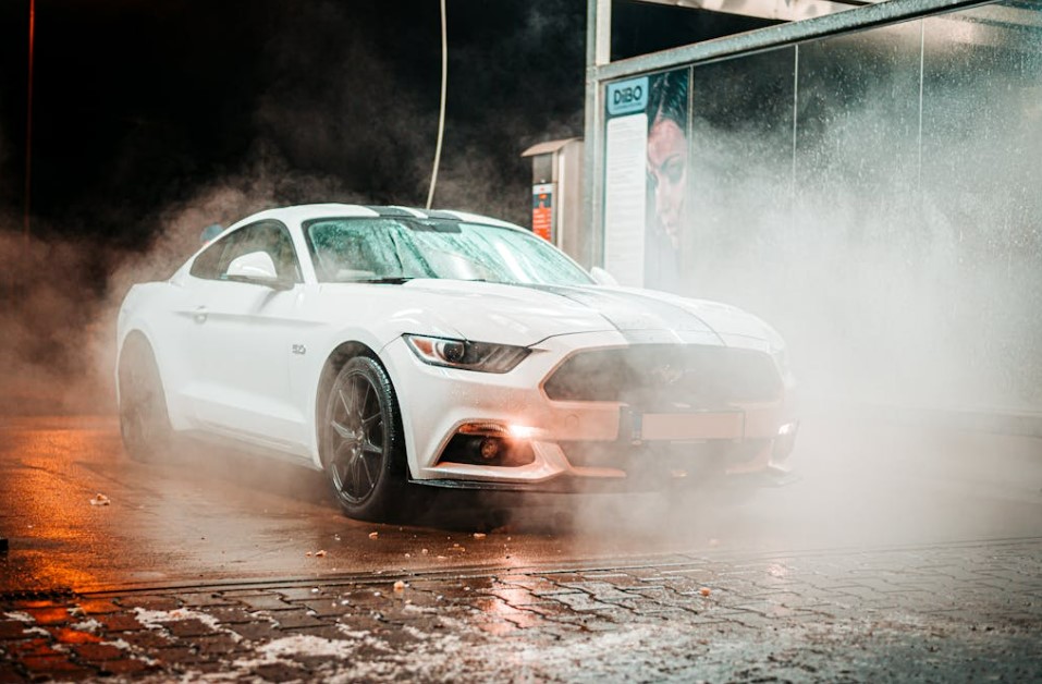 출장 세차 예약 방법 총정리|YPER 앱으로 실내외 세차 간편하게 받는 법