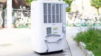 제습기 없이 습기 제거 끝 숯 염화칼슘 등 천연 제습제 활용법 완벽 가이드_9