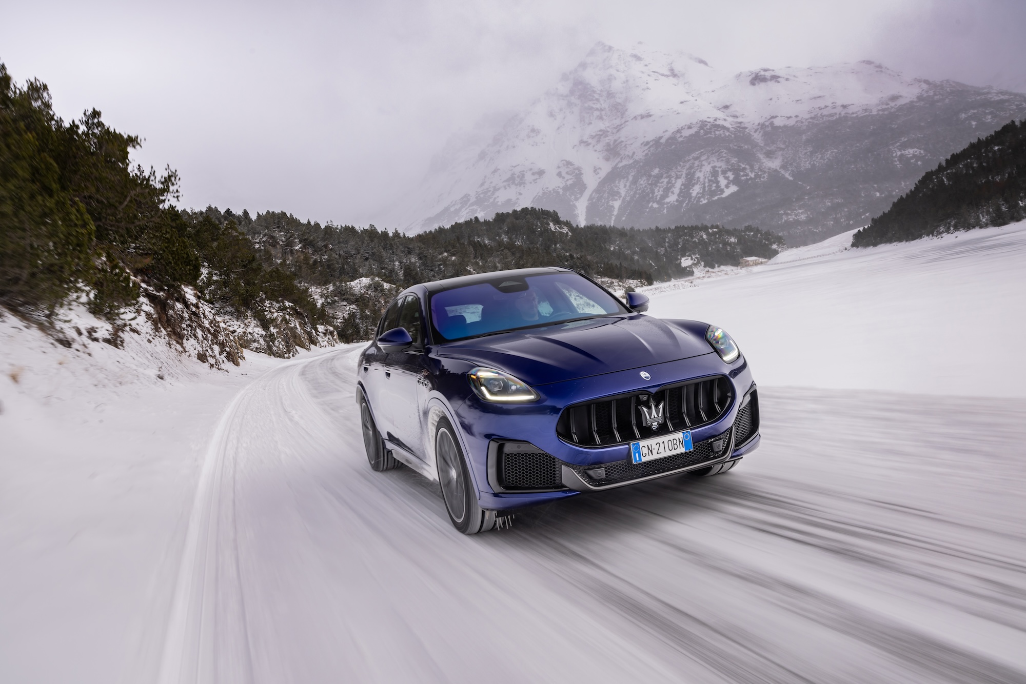 마세라티 그레칼레 이미지