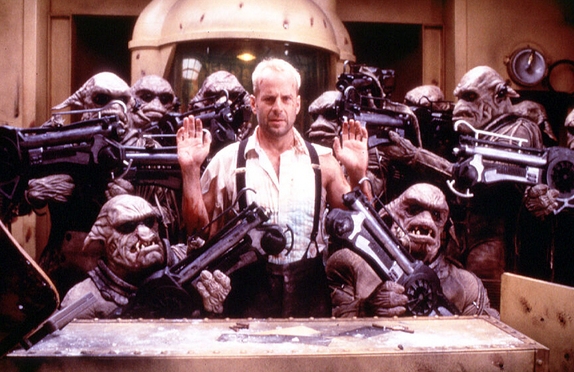 제 5원소 영화의 한장면