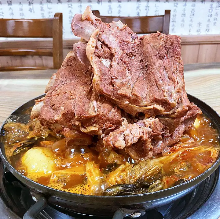생방송오늘저녁 평택 소사벌 뼈다귀 감자탕 끝판왕 산더미 뼈탑 전골 맛집 추천