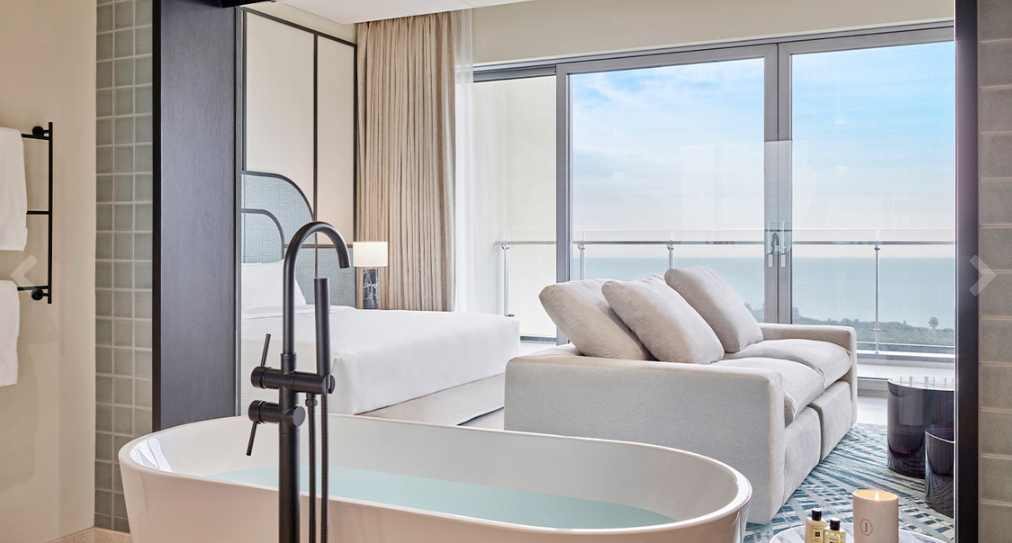 그랜드조선 제주 객실 무료 업글, 온수풀 무제한 이용 kkday 할인쿠폰 + 1만원 캐시백까지 (예약 ~09.14 / 투숙 ~12.31)